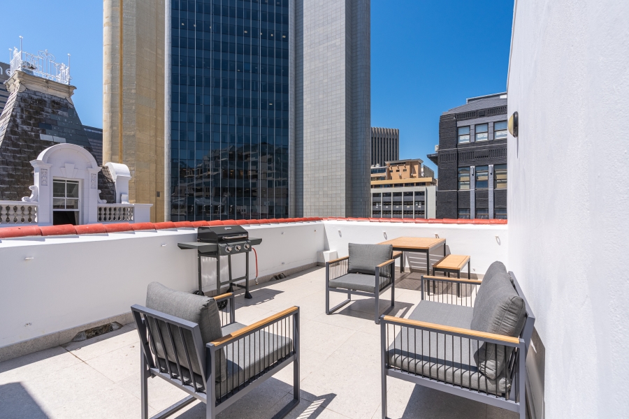 2 Bedroom Property for Sale in Cape Town City Centre Western Cape